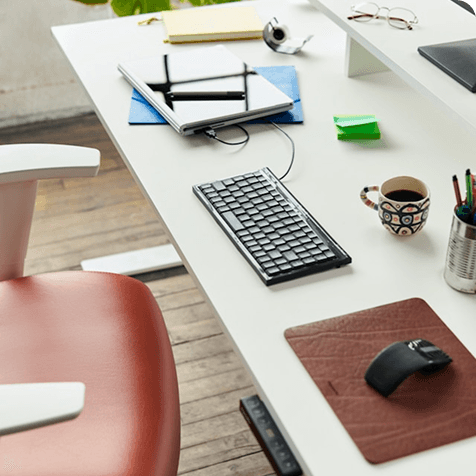 office-desk-with-chair-image
