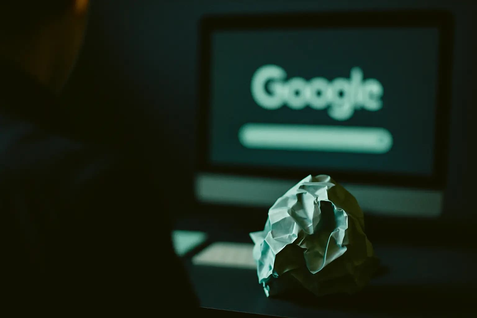 Google i AI search wymagają nowych metod usuwania negatywnych wyników w 2026